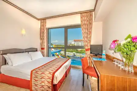Royal Atlantis Spa & Resort - 6