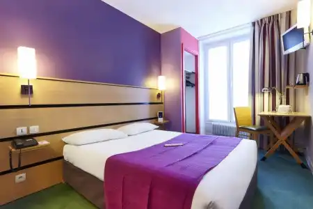 Hôtel Kyriad Paris 10 — Canal Saint Martin-République - 39