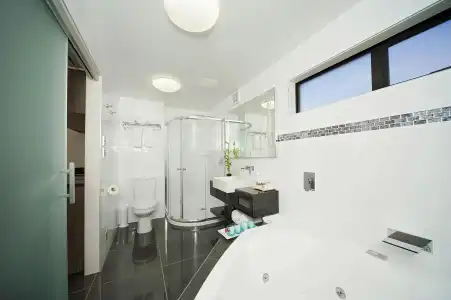 Best Western Ellerslie International - 39