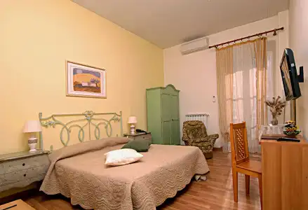 Alexander & Spa - 33