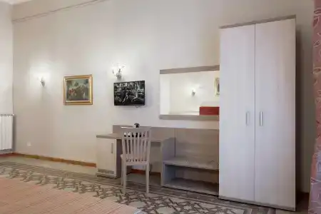 Domus Napoleone - 100