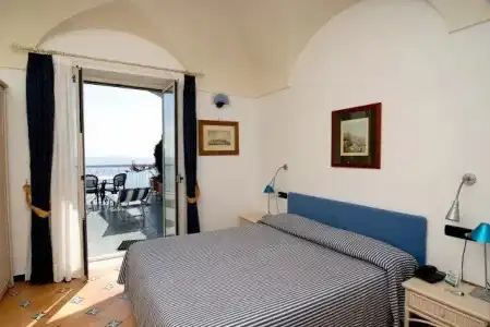 Bellevue Suite - 54