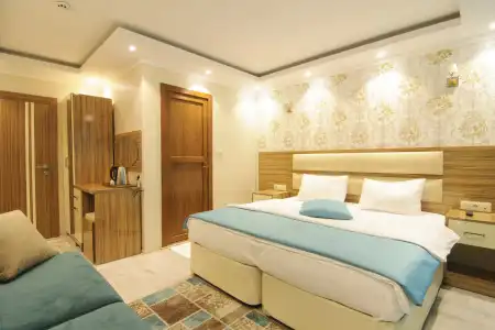 Elif Inan Otel - 57