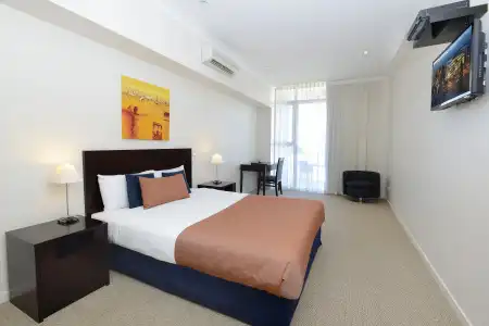 Macquarie Waters Boutique Apartment - 33