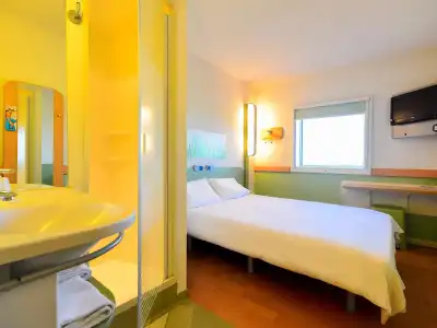 ibis budget Paris Porte d'Orleans - 4