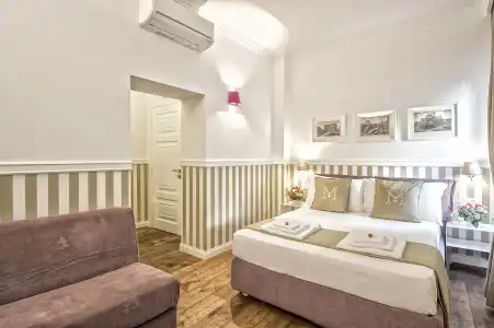 Magenta Luxury Sant'Anna - 42