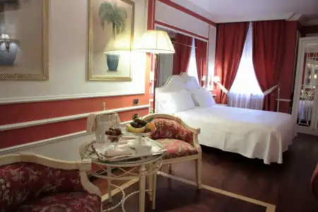 Palazzo Alabardieri - 36