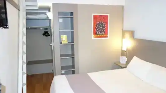 Hôtel Cristol - 56