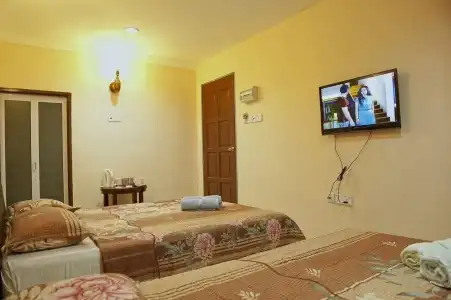 Penarak Bamboo Beach Motel - 22