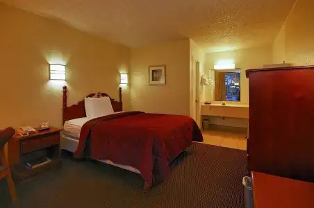 Candlewood Suites PENSACOLA - UNIVERSITY AREA by IHG - 12