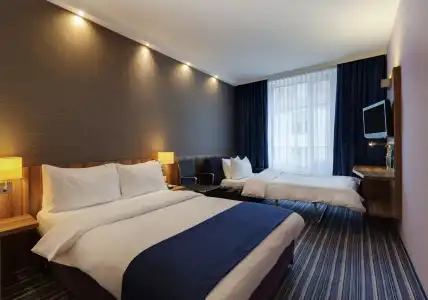 Holiday Inn Express Dresden City Centre - 41
