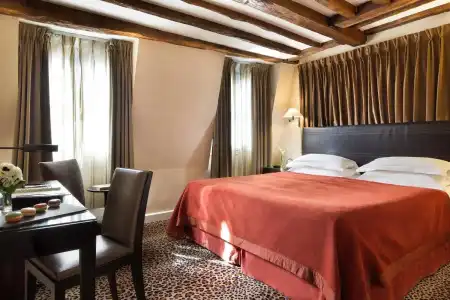 Esprit Saint-Germain - 75