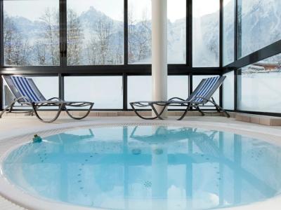 Big Sky & Spa - 12