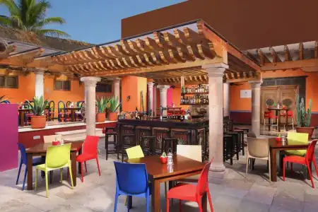 The Pyramid Cancun by Oasis - All Inclusive - 15