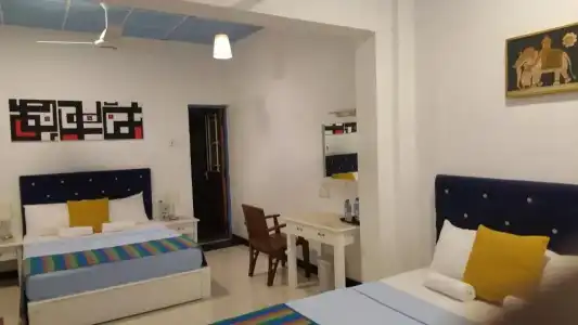 VILLA 92 - City - Hostel - 80