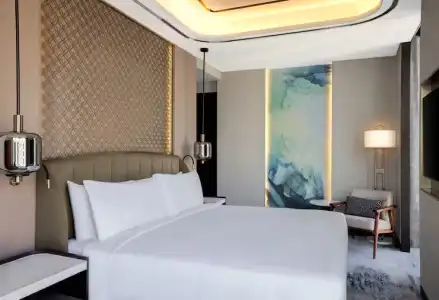 Holiday Inn Dubai Business Bay - 56
