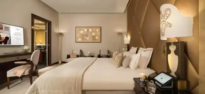 Hôtel Barrière Fouquet's Paris - 66