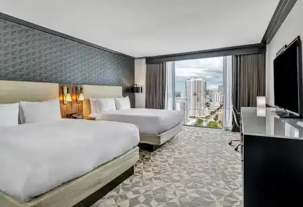 Hilton Miami Downtown - 33