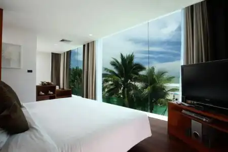 La Flora Resort Patong - 39