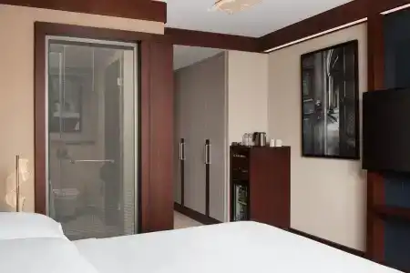 Sheraton Istanbul City Center - 52