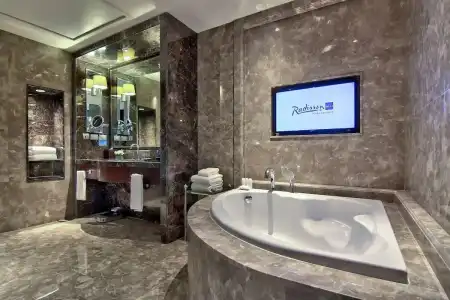 Radisson Blu Plaza Bangkok - 44