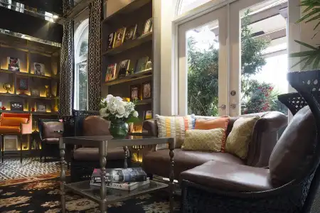 Crescent Beverly Hills - 2