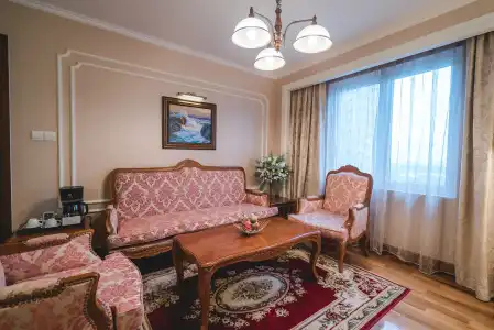 Grand Saigon - 117