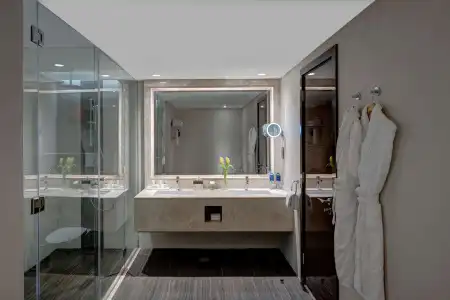 Radisson Blu Ajman - 48