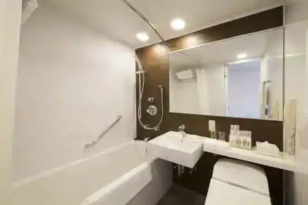 ANA Crowne Plaza Osaka - 55