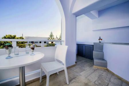 Blue Waves Suites & Apartments - 116
