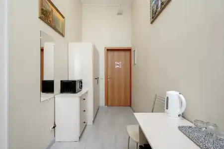 Nevskij 111 - 79