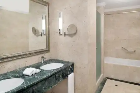 Crowne Plaza Jordan Dead Sea Resort & Spa by IHG - 18
