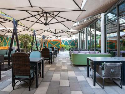 Ibis One Central - 18