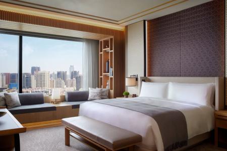The Ritz-Carlton, - 24