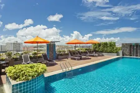 Adelphi Pattaya - 20
