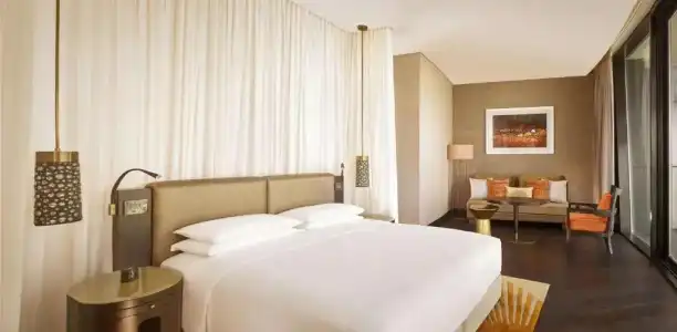 Grand Hyatt Abu Dhabi & Residences Emirates Pearl - 7
