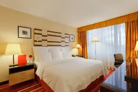 AZIMUT Олимпик Москва - 81