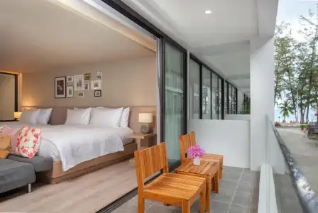 Anona Beachfront Phuket Resort - 58