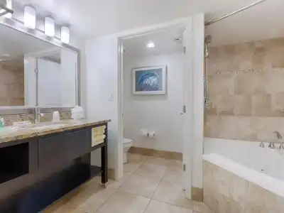 Holiday Inn Resort Daytona Beach Oceanfront by IHG - 74