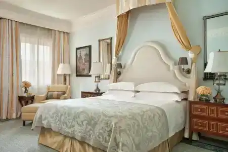 Four Seasons Lion Palace - 150