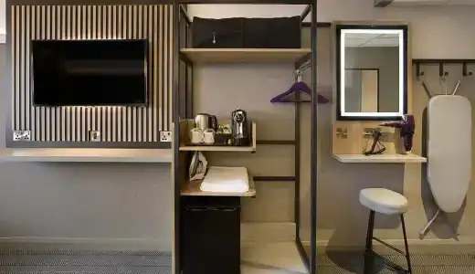 Premier Inn London Wimbledon South - 10