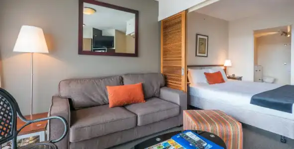 Broadbeach Savannah & Resort - 71