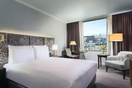 Hilton Prague Old Town - 11