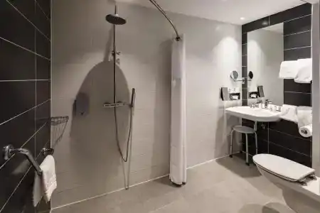 Best Western Clermont Ferrand Centre - 10