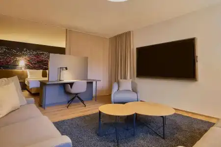 Radisson Blu, Lucerne - 97