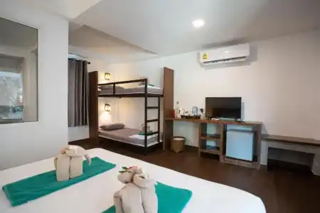 Southern Lanta Resort - 8