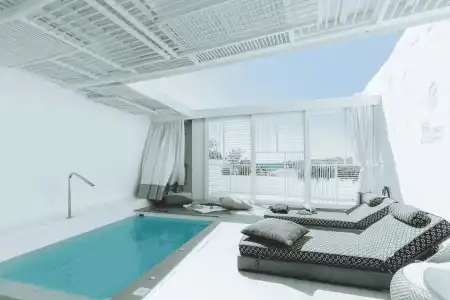 Mykonos Blanc - 83