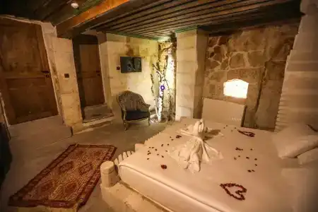 Mahperi Cappadocia Cave - 82