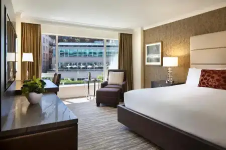 Fairmont Waterfront - 50