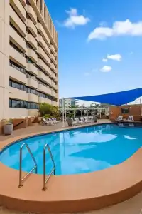 Hilton Darwin - 28